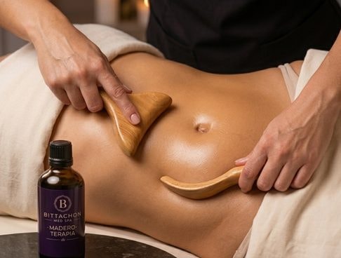 Masaje moldeador con terapia de madera