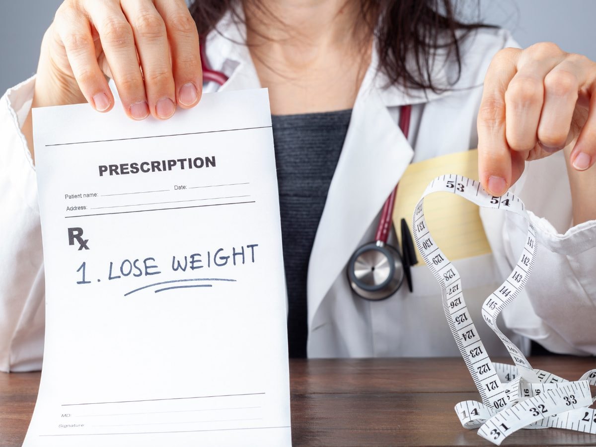 Prescription note and measuring tape